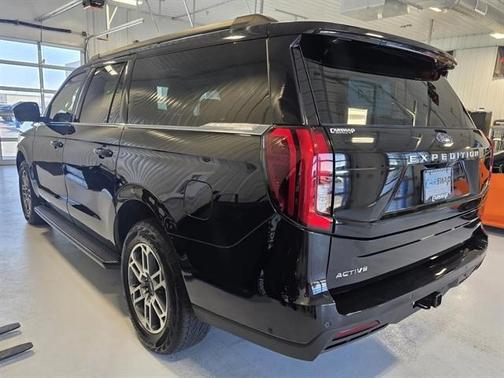 2025 Ford Expedition Max Active 4x4
