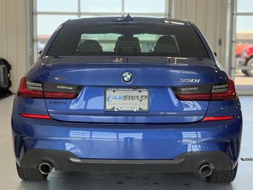 2022 BMW 330 xDrive