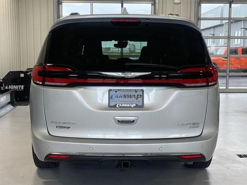 2022 Chrysler Pacifica Limited