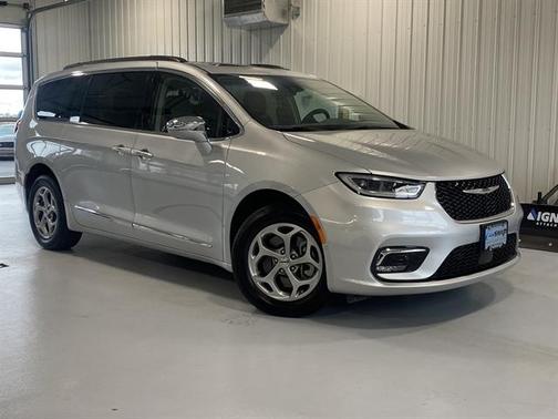 2022 Chrysler Pacifica Limited