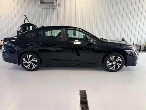 Crystal Black Silica 2024 Subaru Legacy Premium