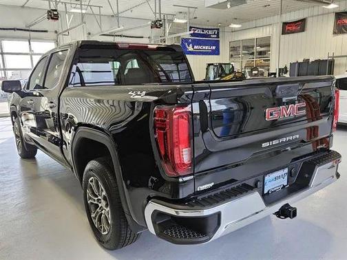Onyx Black 2024 GMC Sierra 1500 SLT