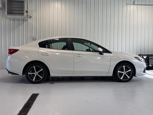 2020 Subaru Impreza Premium Sedan