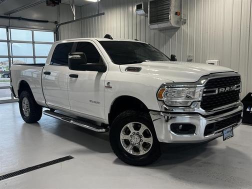 2024 RAM 2500 Big Horn Crew Cab 4x4 6'4' Box