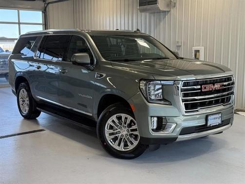 2024 GMC Yukon XL SLT