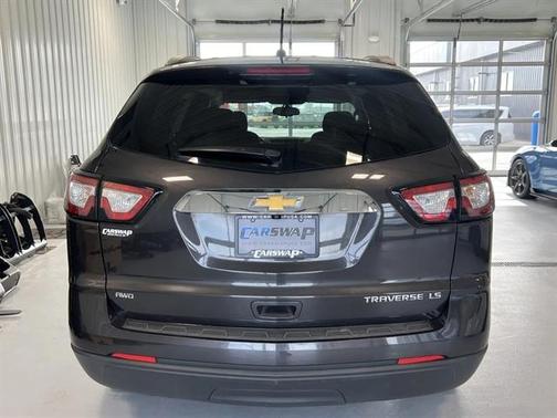 Gray 2014 Chevrolet Traverse LS