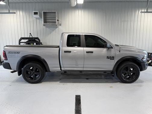 2020 RAM 1500 Classic Warlock Quad Cab 4x4 6'4' Box