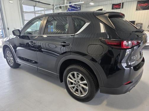 Jet Black Mica 2022 Mazda CX-5 2.5 S Preferred Package