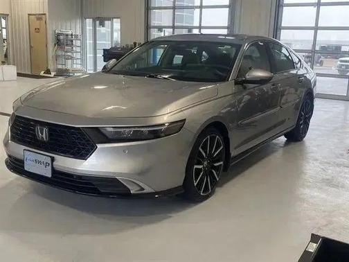 Lunar Silver Metallic 2023 Honda Accord Hybrid Touring