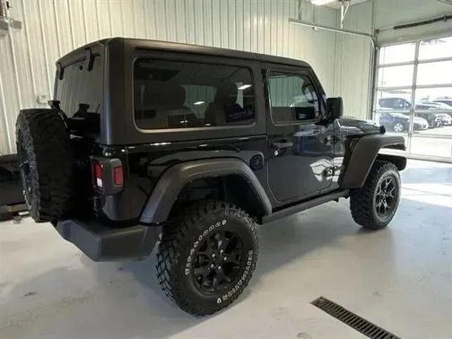 Black Clearcoat 2022 Jeep Wrangler Willys