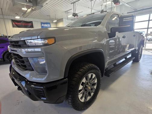 Slate Gray Metallic 2025 Chevrolet Silverado 2500 Custom