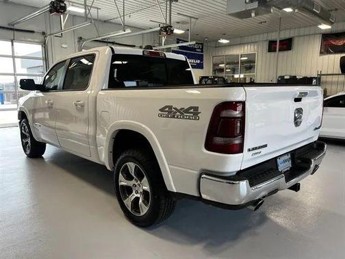 Bright White Clearcoat 2022 RAM 1500 Laramie