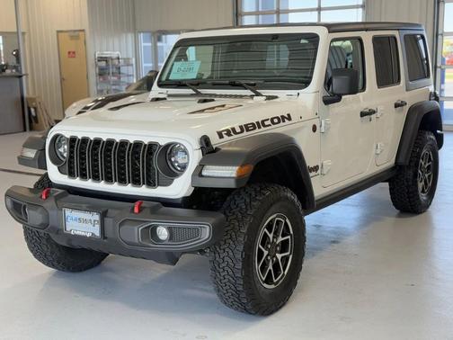 Bright White Clearcoat 2024 Jeep Wrangler Rubicon