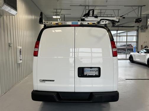2021 Chevrolet Express 2500 RWD 2500 Regular Wheelbase WT