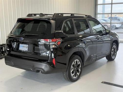 Crystal Black Silica 2025 Subaru Forester Premium