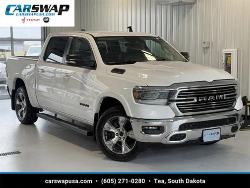 Bright White Clearcoat 2022 RAM 1500 Laramie