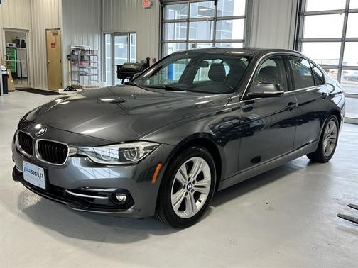 2018 BMW 330 xDrive