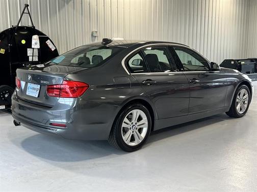 2018 BMW 330 xDrive