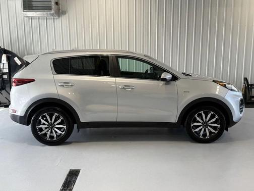 Sparkling Silver 2019 Kia Sportage EX