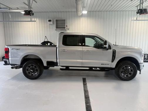 Iconic Silver Metallic 2024 Ford F-350 Lariat