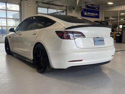 2020 Tesla Model 3 Performance
