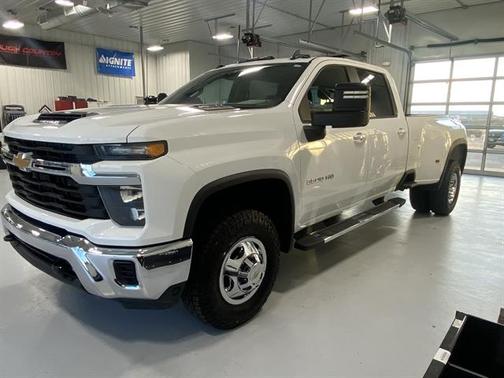 2024 Chevrolet Silverado 3500 LT
