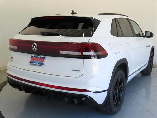 2025 Volkswagen Atlas Cross Sport 2.0T SEL