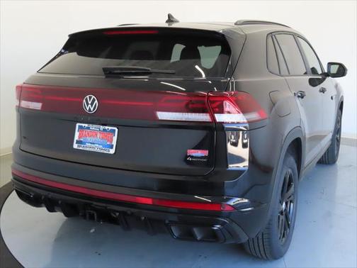 2025 Volkswagen Atlas Cross Sport 2.0T SEL