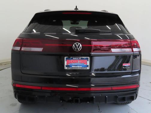 2026 Volkswagen Atlas Cross Sport 2.0T SEL