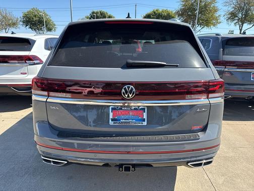 2026 Volkswagen Atlas 2.0T SEL Premium R-Line 4MOTION