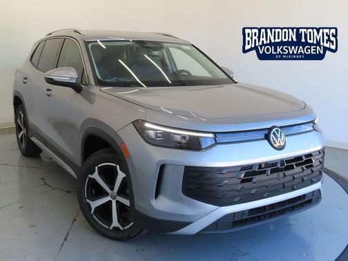 2025 Volkswagen Tiguan 2.0T SE