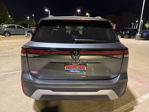 2025 Volkswagen Tiguan 2.0T S