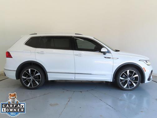 2022 Volkswagen Tiguan 2.0T SEL R-Line 4MOTION