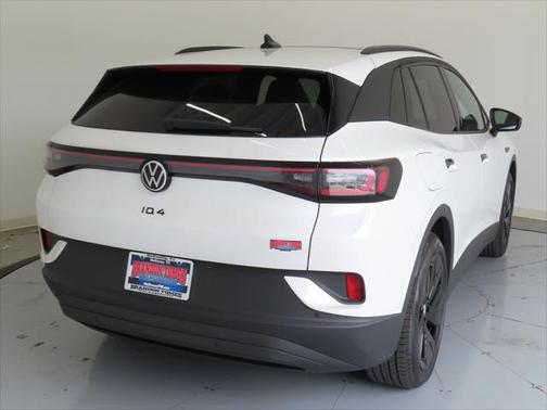 2025 Volkswagen ID.4 Pro