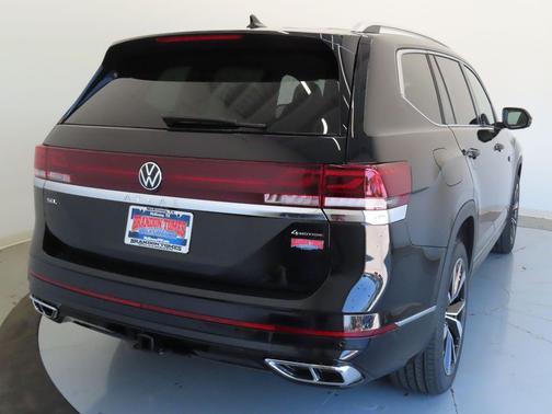 2025 Volkswagen Atlas 2.0T SEL Premium R-Line 4MOTION