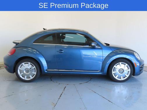 2019 Volkswagen Beetle 2.0T SE