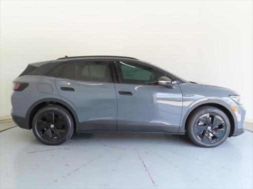 2025 Volkswagen ID.4 Pro
