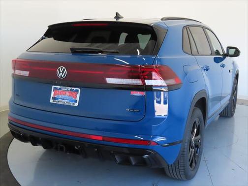 2025 Volkswagen Atlas Cross Sport 2.0T SEL