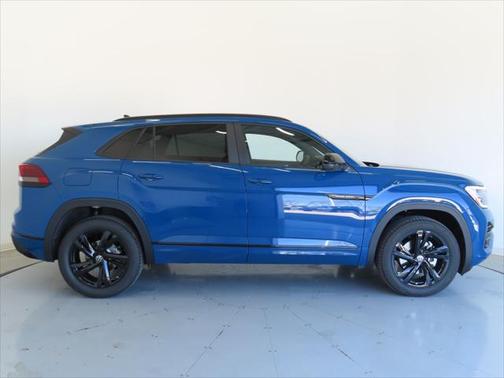 2025 Volkswagen Atlas Cross Sport 2.0T SEL