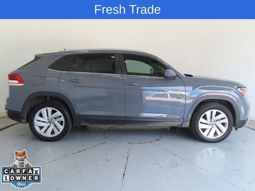 2022 Volkswagen Atlas Cross Sport 3.6L V6 SE w/Technology