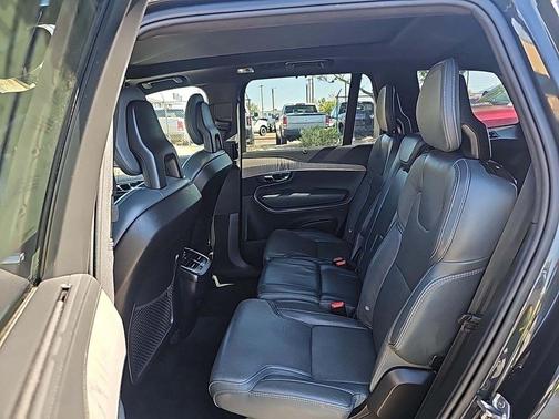 2021 Volvo XC90 T6 Inscription