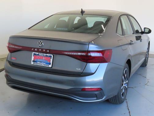 2026 Volkswagen Jetta 1.4T SE