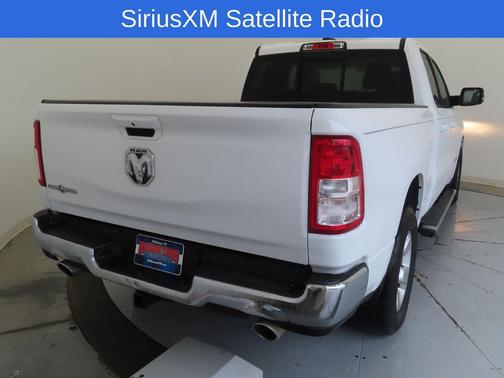 Bright White Clearcoat 2022 RAM 1500 Big Horn/Lone Star