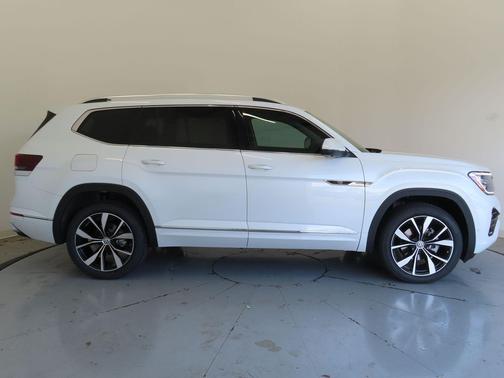 2026 Volkswagen Atlas 2.0T SEL Premium R-Line 4MOTION