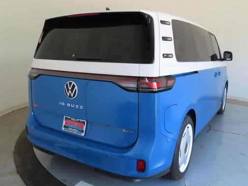 2025 Volkswagen ID. Buzz 1st Edition with 4MOTION