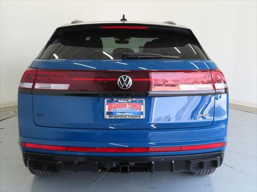 2025 Volkswagen Atlas Cross Sport 2.0T SEL