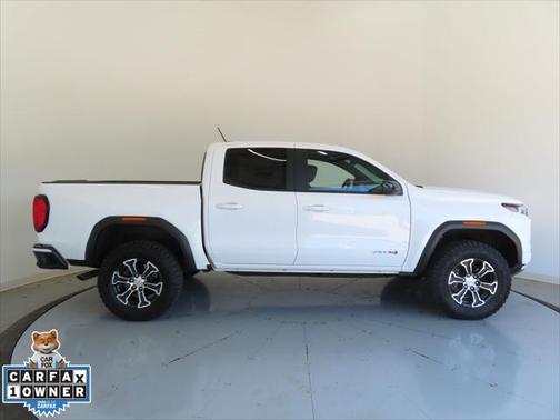 2023 GMC Canyon Base