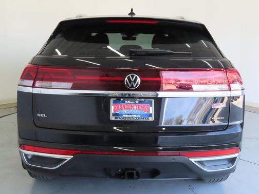 2026 Volkswagen Atlas Cross Sport 2.0T SEL