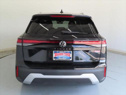2025 Volkswagen Tiguan 2.0T S