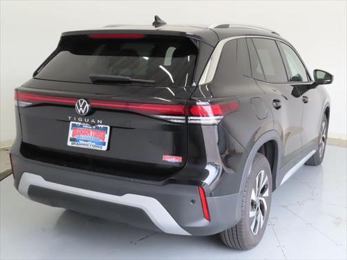 2025 Volkswagen Tiguan 2.0T S